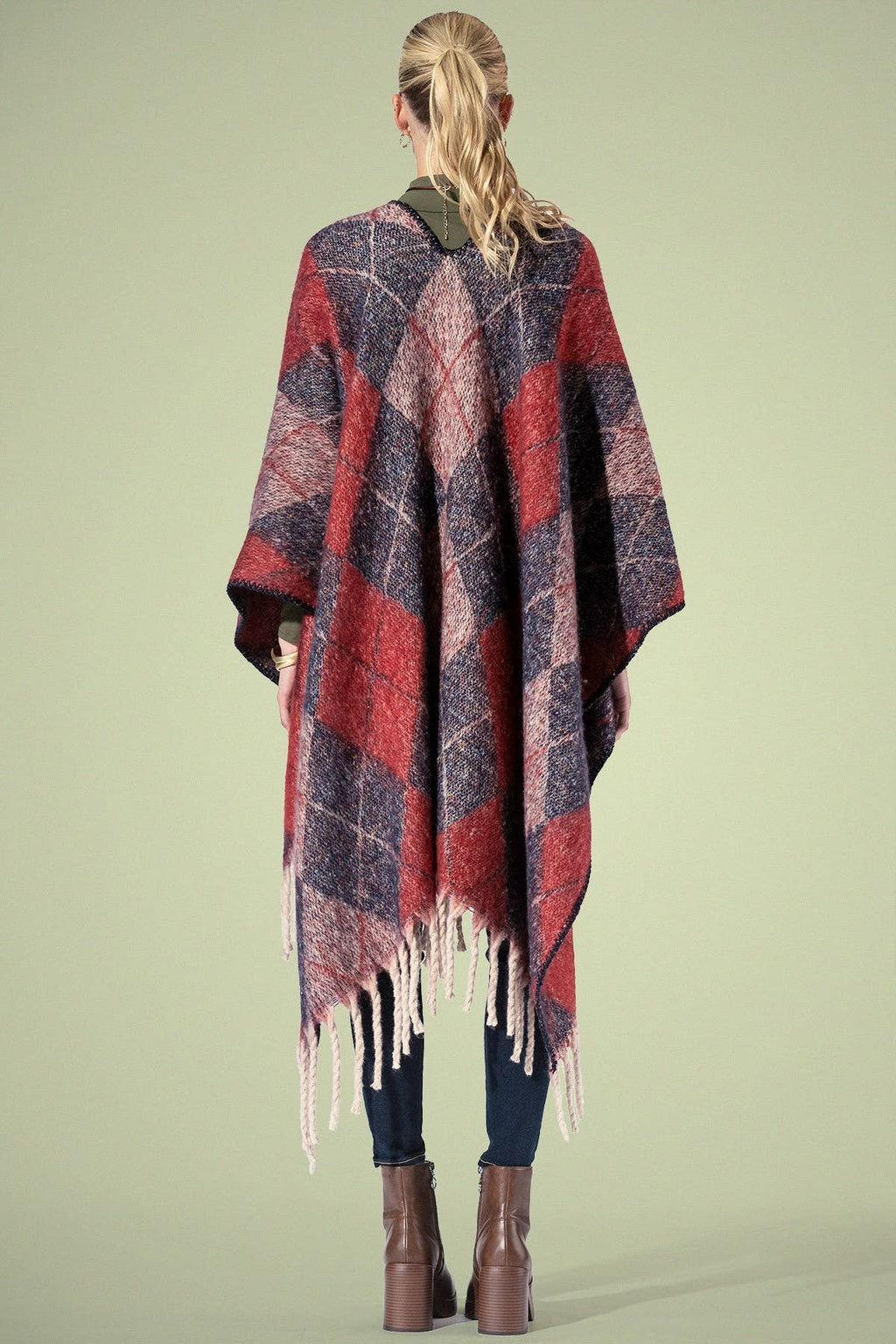 Yarn-dyed Argyle Pattern Ruana
