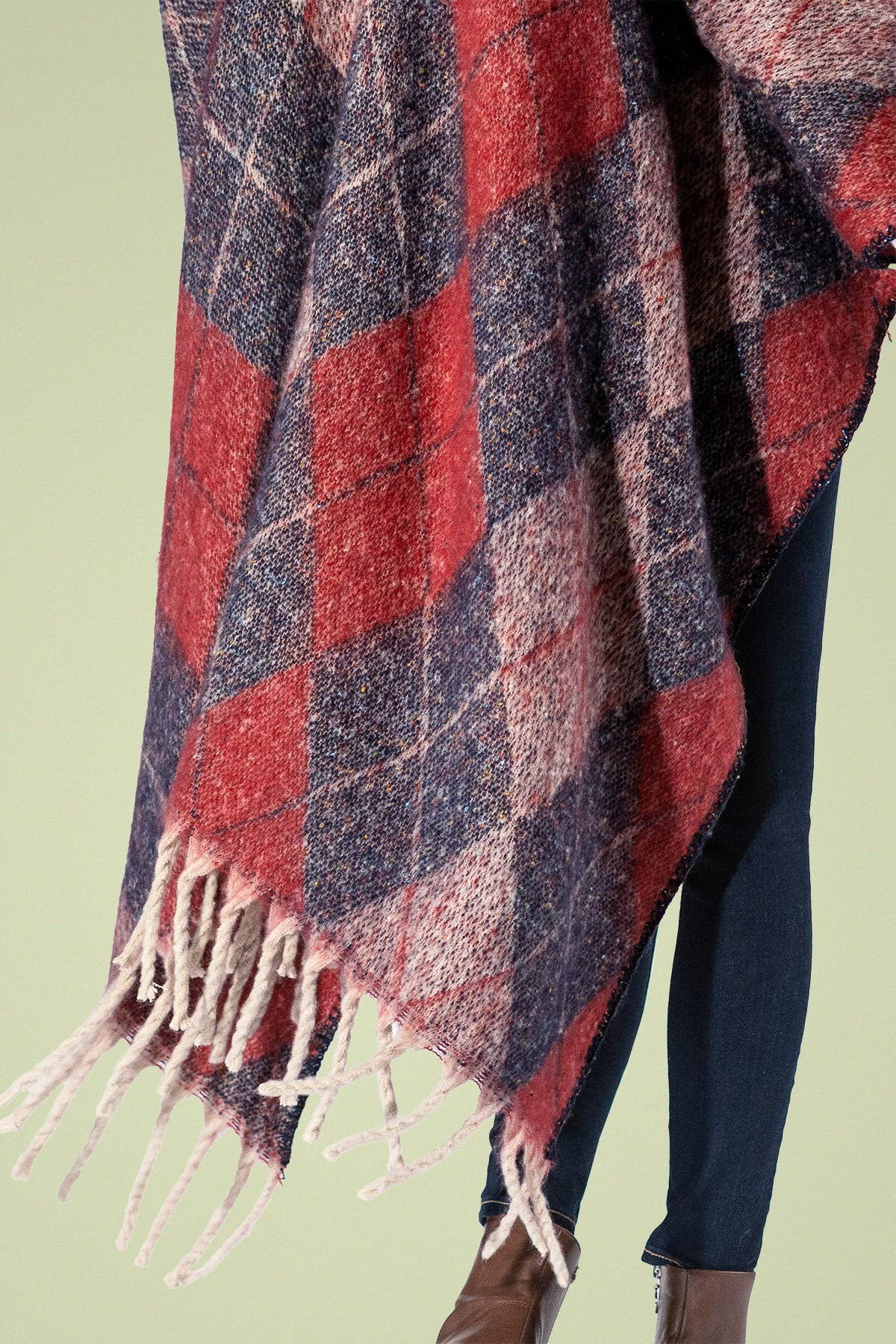 Yarn-dyed Argyle Pattern Ruana